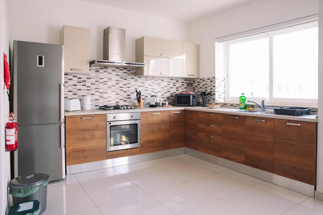 Modern 3 Bedroom With Ac Apartment Żabbar Dış mekan fotoğraf