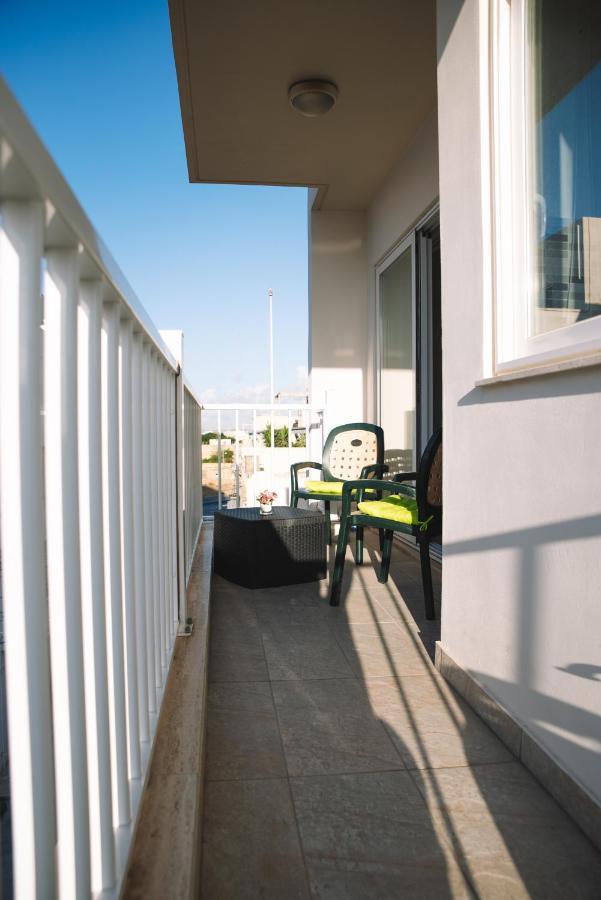 Modern 3 Bedroom With Ac Apartment Żabbar Dış mekan fotoğraf